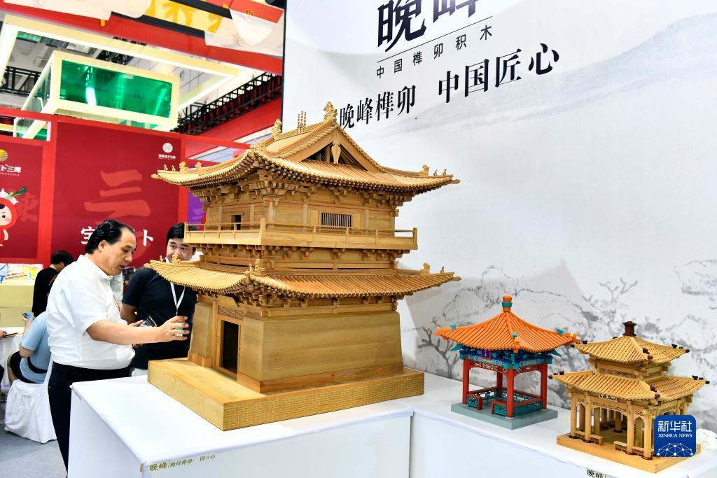 bte365哪个是真的
